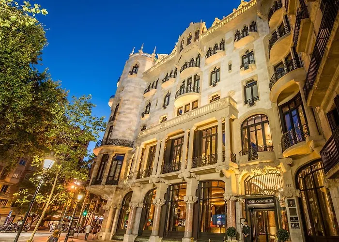 Hotel Casa Fuster G.L Monumento